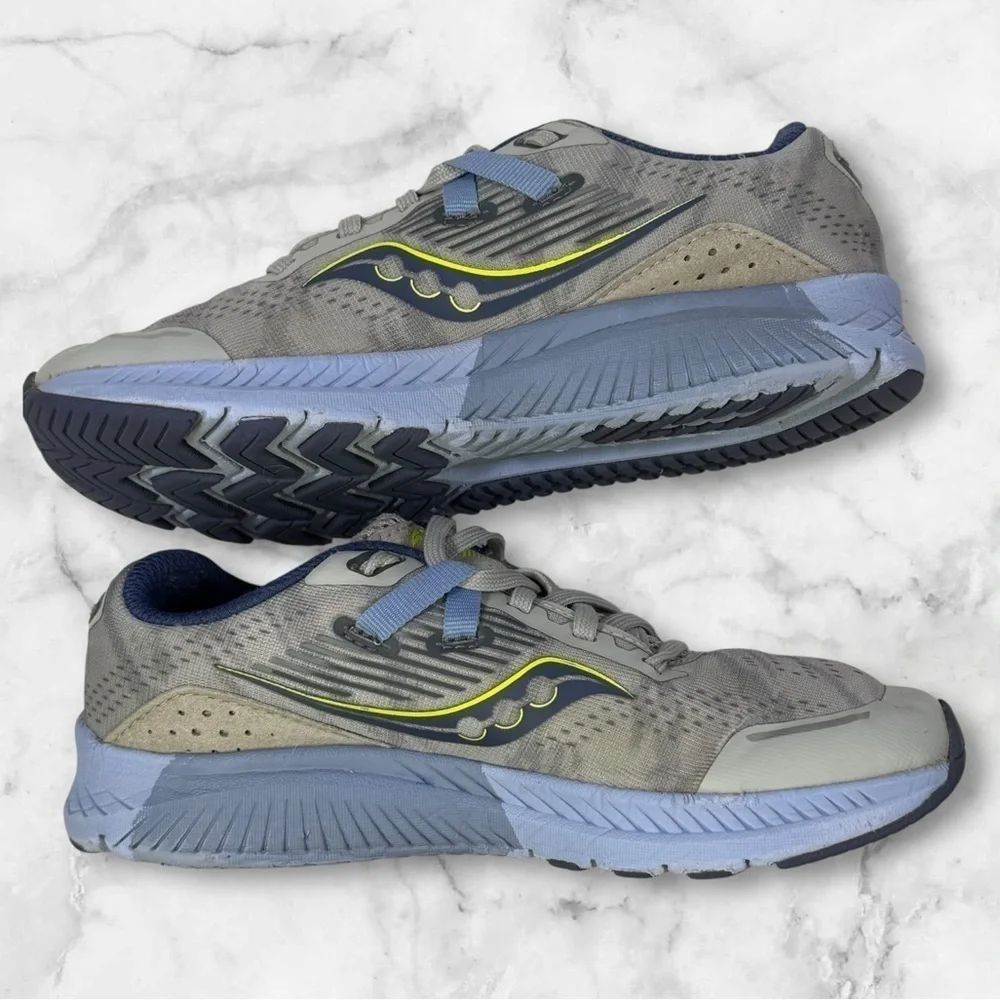 Kids Saucony Guide 16 size 1